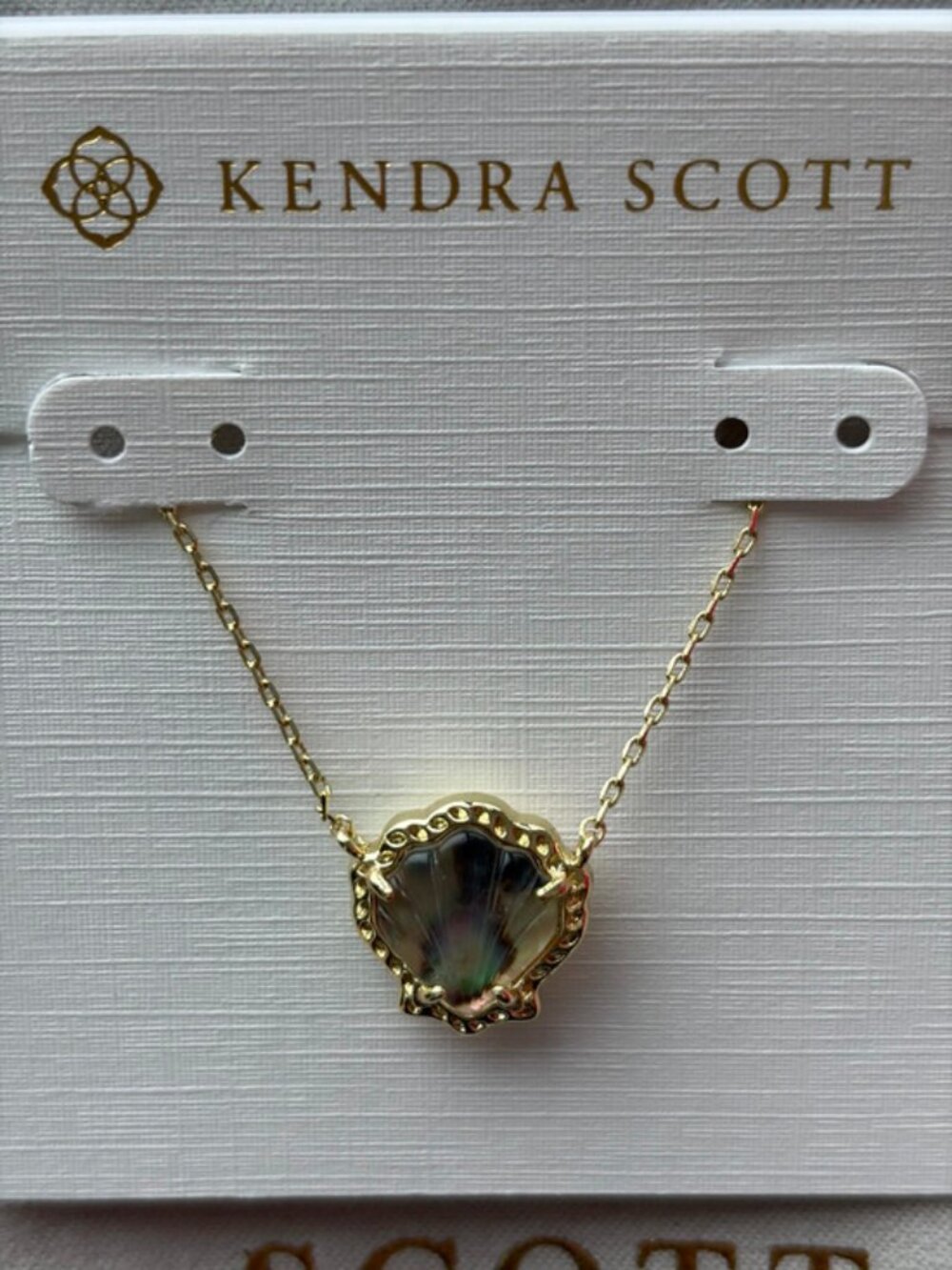 Kendra Scott's seashell necklace